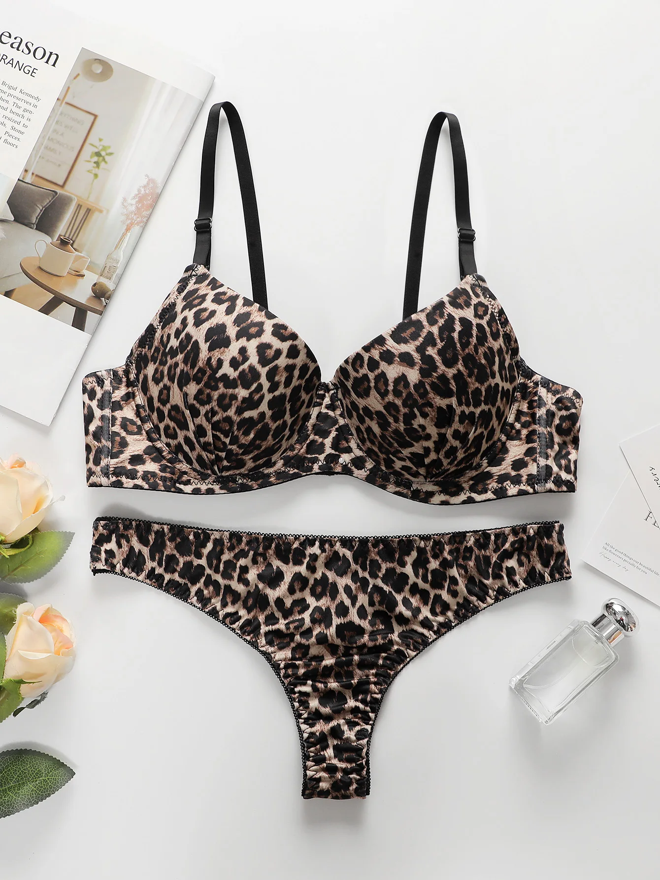 kf-Sc9bca7c589a747dea2cdf7146617e82bG Women's sexy leopard print lingerie set with steel ring gathering push up bra comfortable close fitting lingerie set B2087