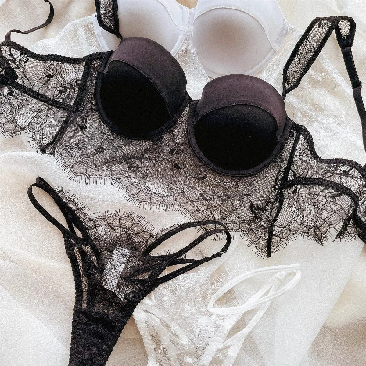 Sexy Lace Underwear Female Poly Poly Thin Soft Steel Ring up Support Anti-Sagging Collect Vice Breasts Solid Color Back Bra Set